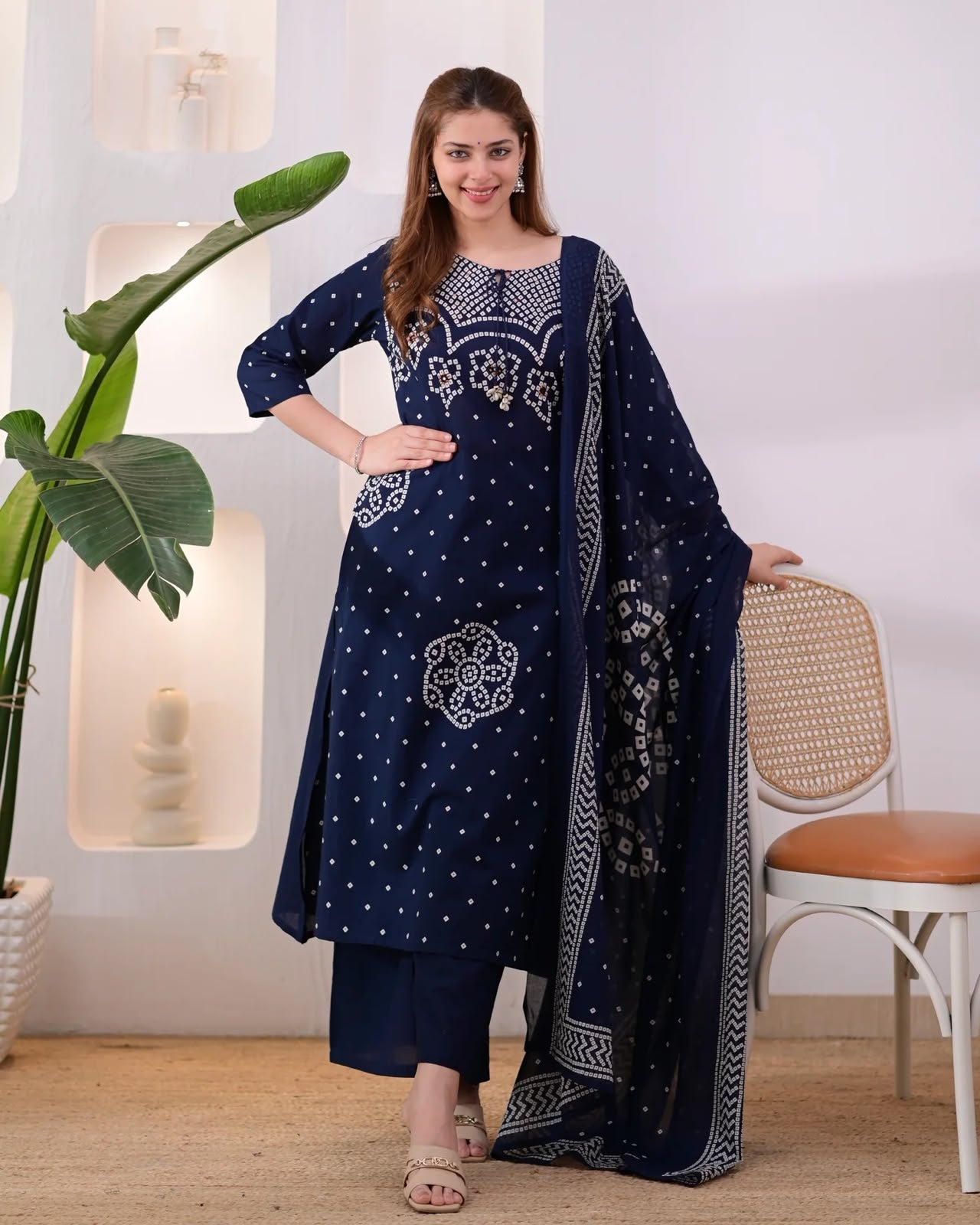 Navy Blue Bandhani Print Kurta Pant Set